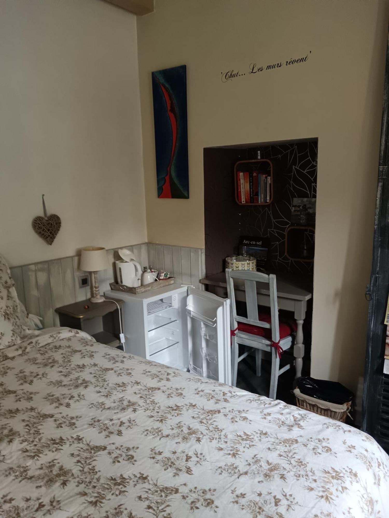 La Chaumiere En Bellevue Hotel Muzillac Room photo